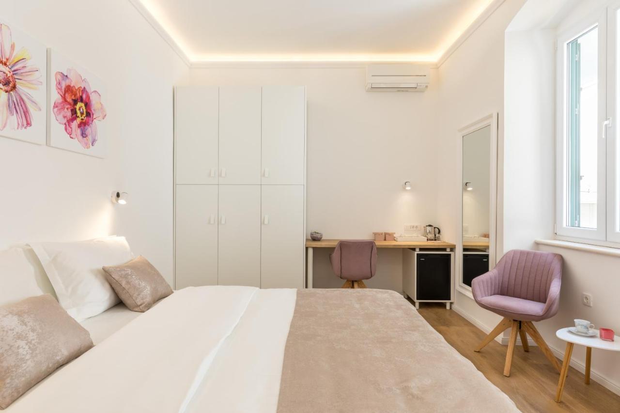 Maniva Old Town Luxury Rooms - Prime Spot By Riva Promenade Σπλιτ Εξωτερικό φωτογραφία