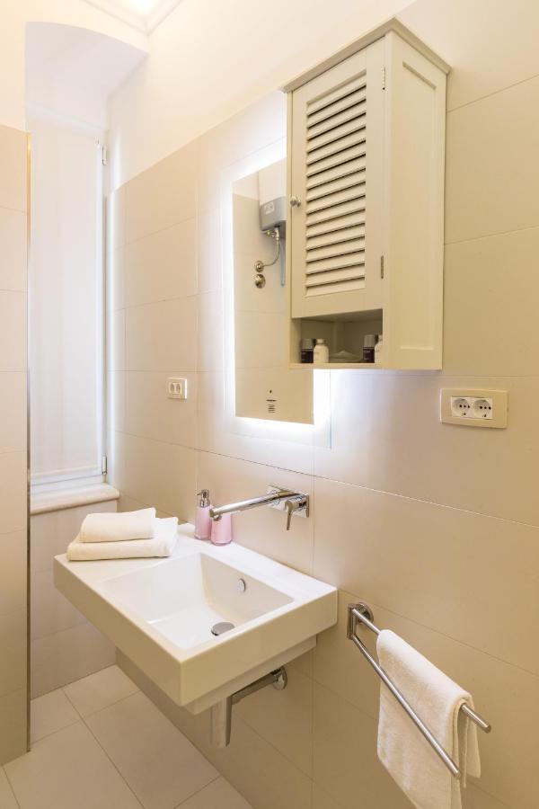 Maniva Old Town Luxury Rooms - Prime Spot By Riva Promenade Σπλιτ Εξωτερικό φωτογραφία