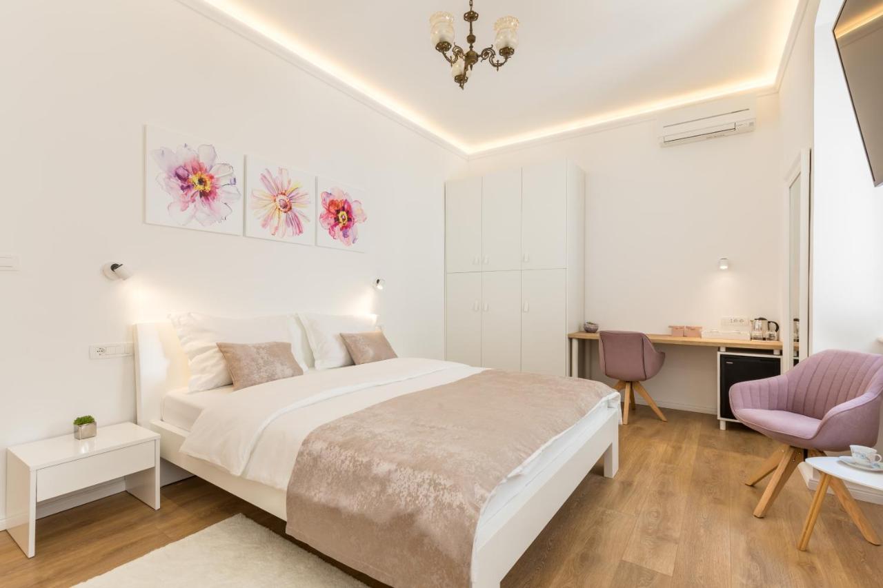 Maniva Old Town Luxury Rooms - Prime Spot By Riva Promenade Σπλιτ Εξωτερικό φωτογραφία
