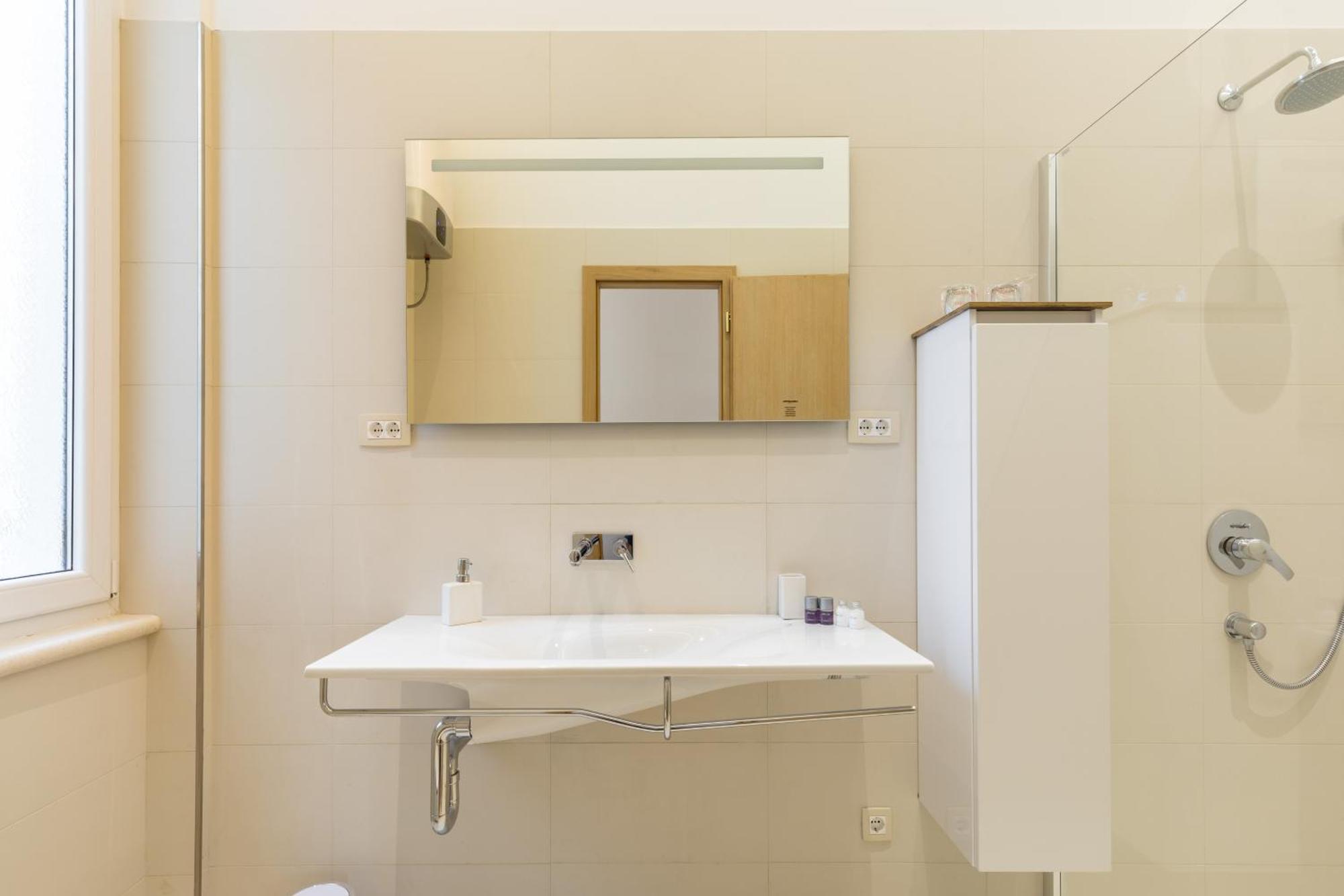 Maniva Old Town Luxury Rooms - Prime Spot By Riva Promenade Σπλιτ Εξωτερικό φωτογραφία