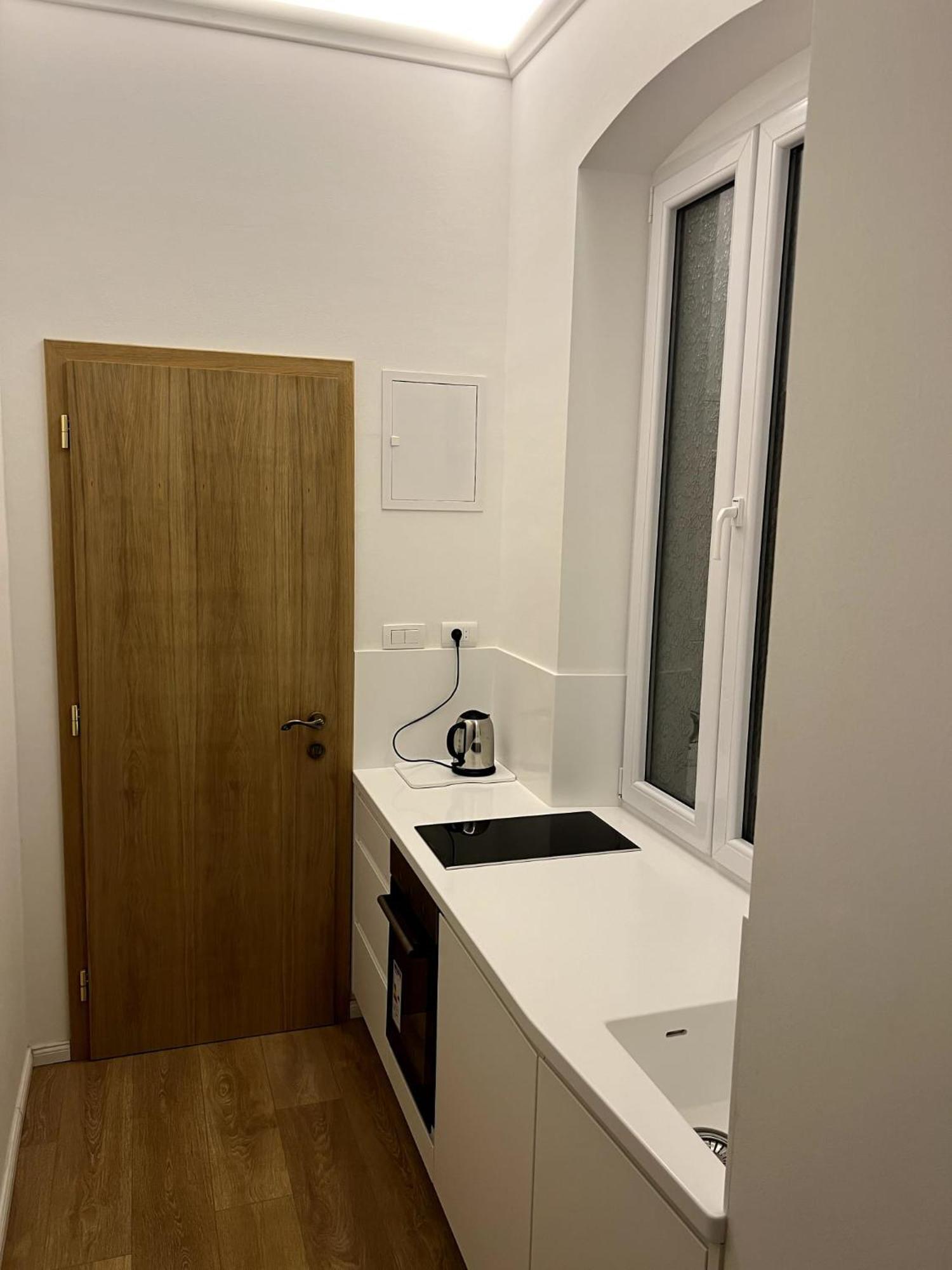 Maniva Old Town Luxury Rooms - Prime Spot By Riva Promenade Σπλιτ Εξωτερικό φωτογραφία